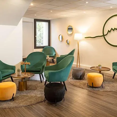 Western Centre Hotel 3*